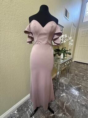 👗Kleinfeld Dusty Rose Off Shoulder Ruffle Mermaid Dress, size 2